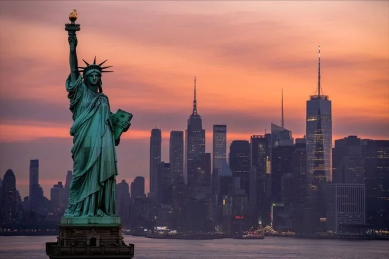 North America cruise destination showcasing iconic landmarks, scenic coastlines and natural wonders